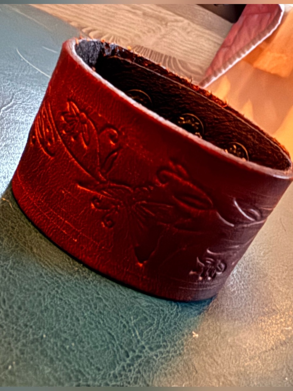 Women’s Embossed Leather Cuff Bracelet - Brown